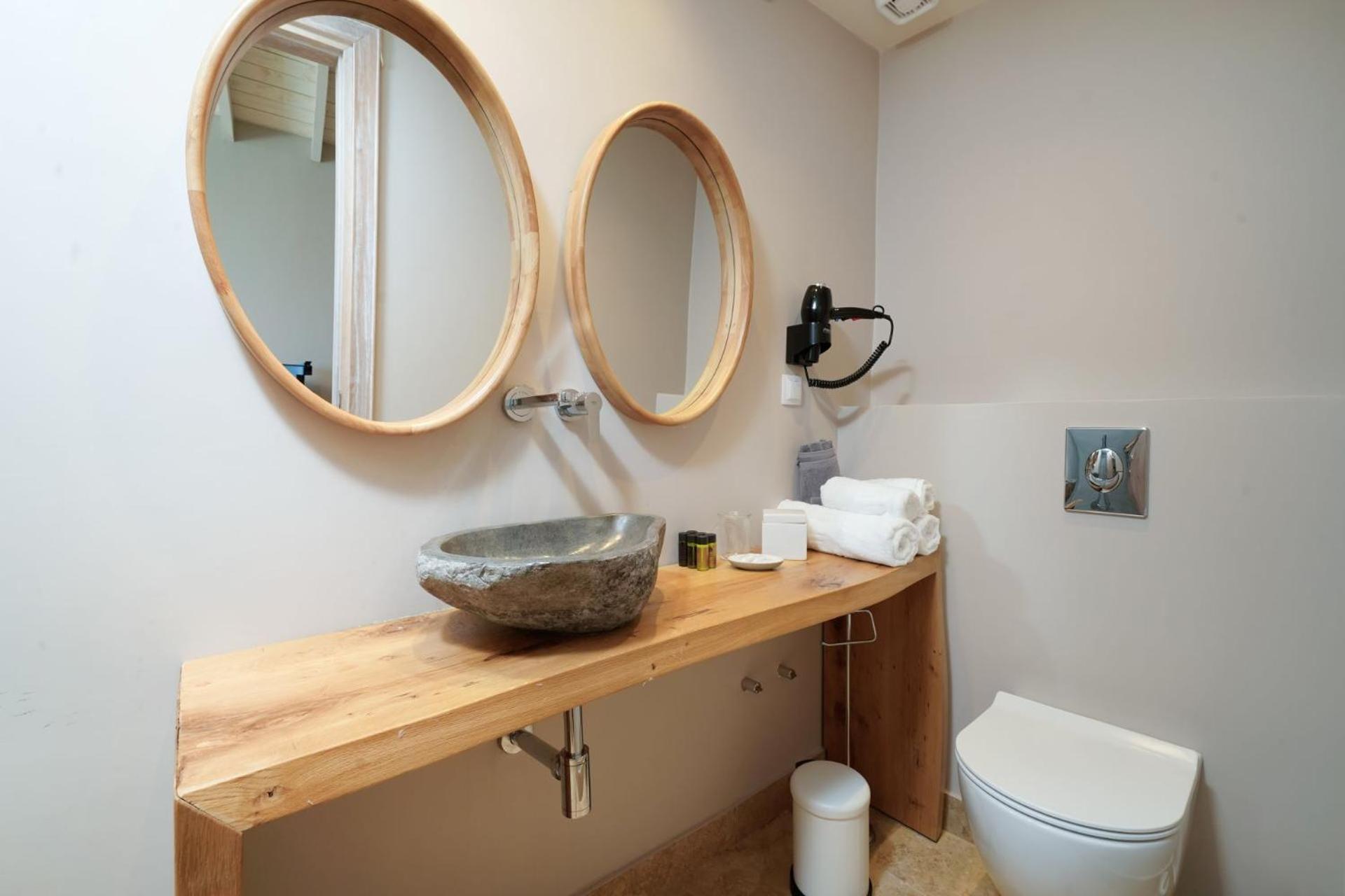 Hotel Kinira Zewnętrze zdjęcie